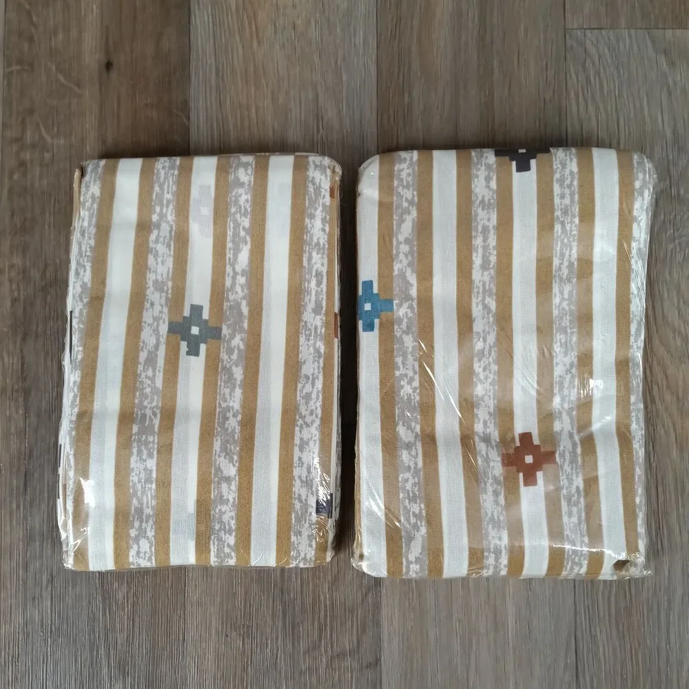 Vintage Thomaston Multicolor Striped 2 Standard Pillow Cases 2 Packs Made in USA
